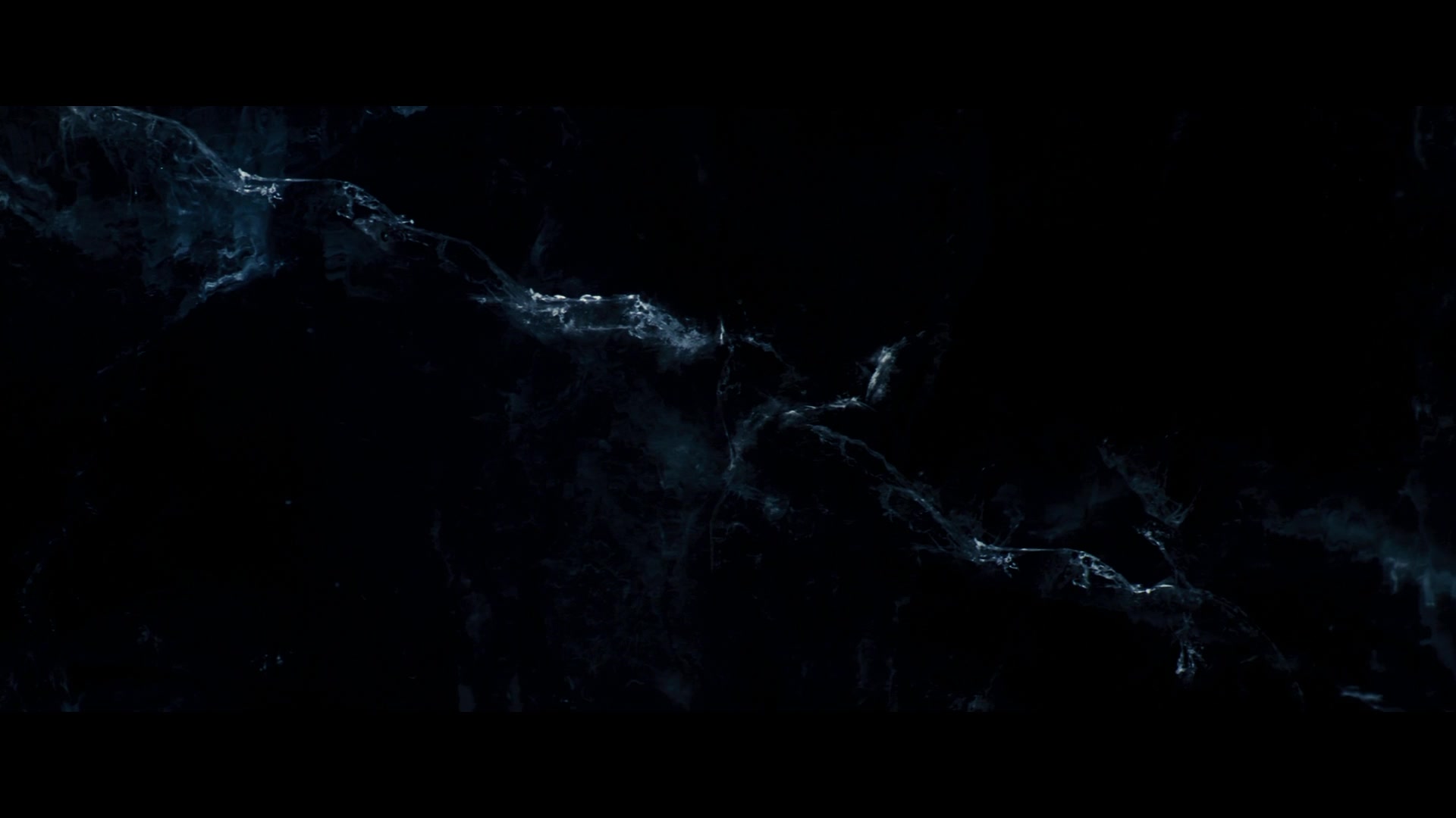TDKR-00004.jpg