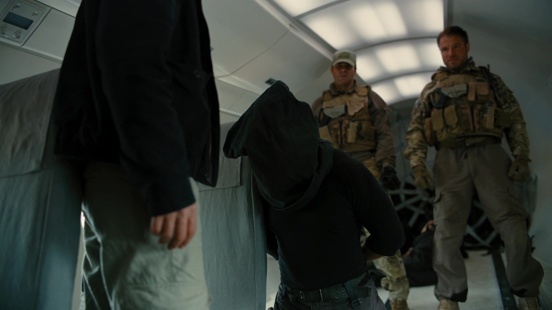 TDKR-00070.jpg