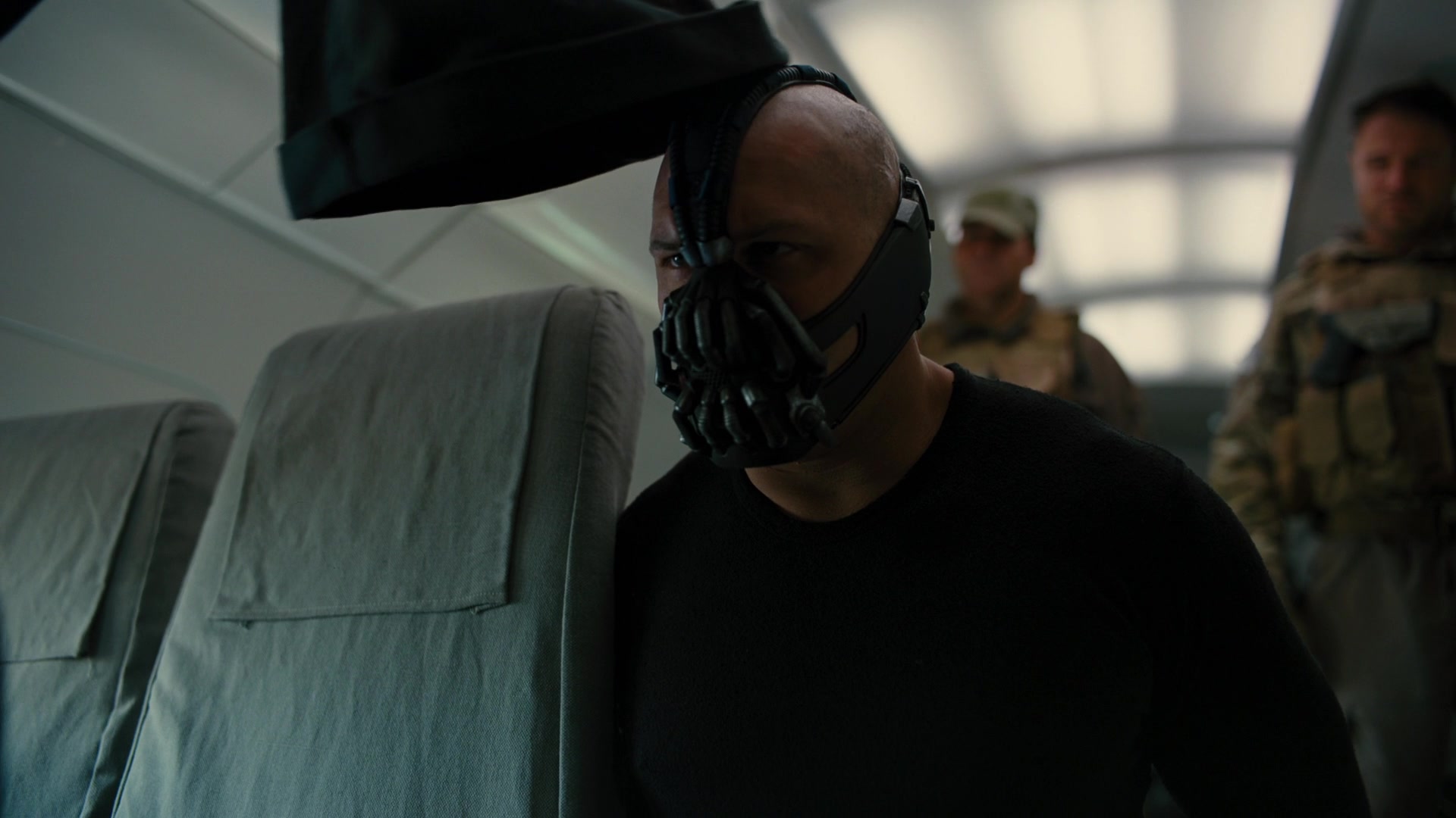 TDKR-00075.jpg