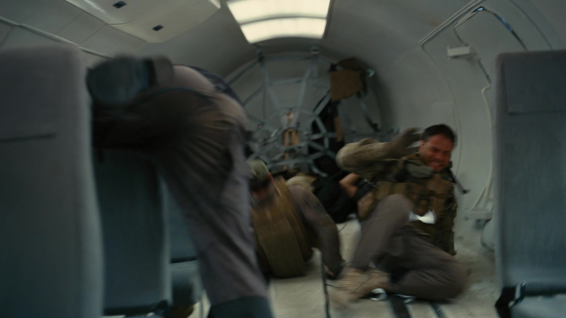 TDKR-00121.jpg
