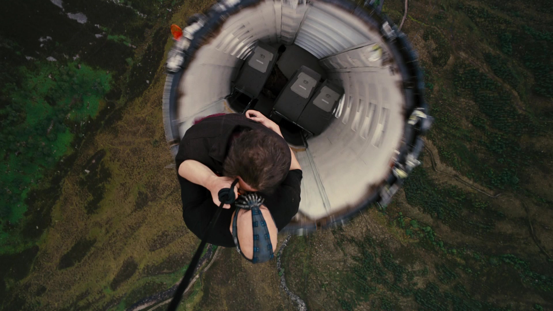 TDKR-00164.jpg