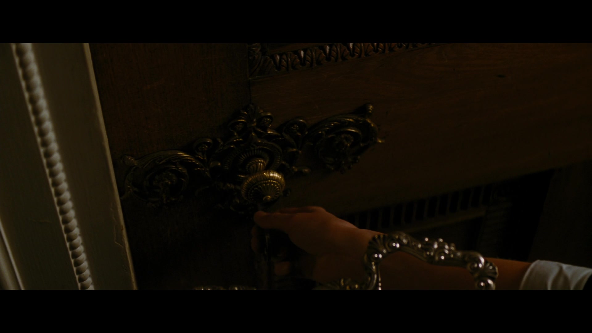 TDKR-00268.jpg