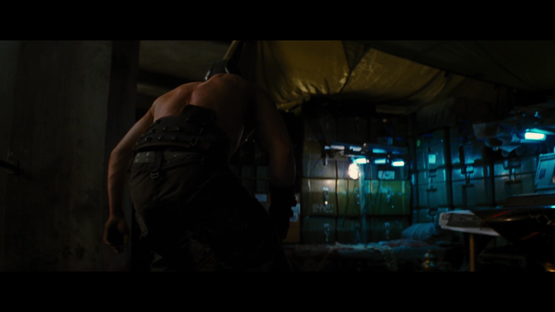 TDKR-00719.jpg