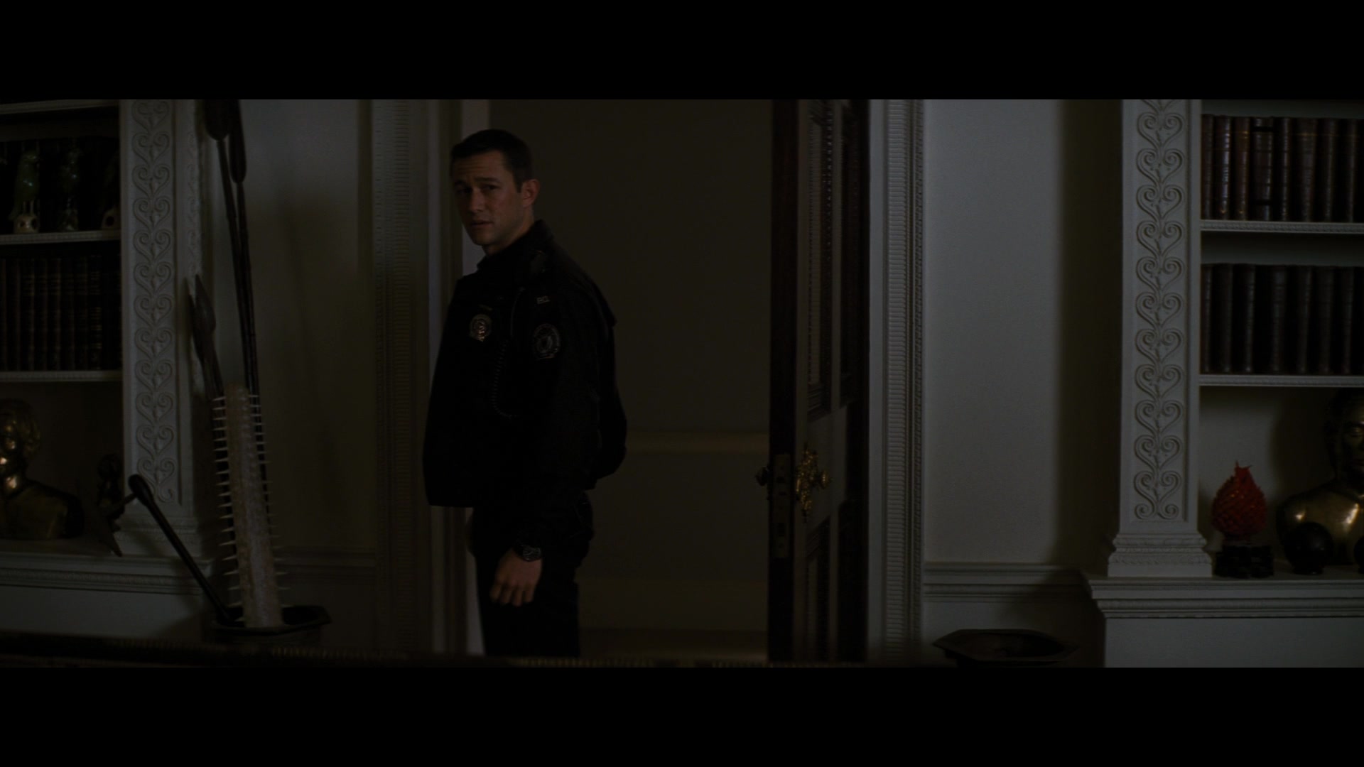 TDKR-00849.jpg
