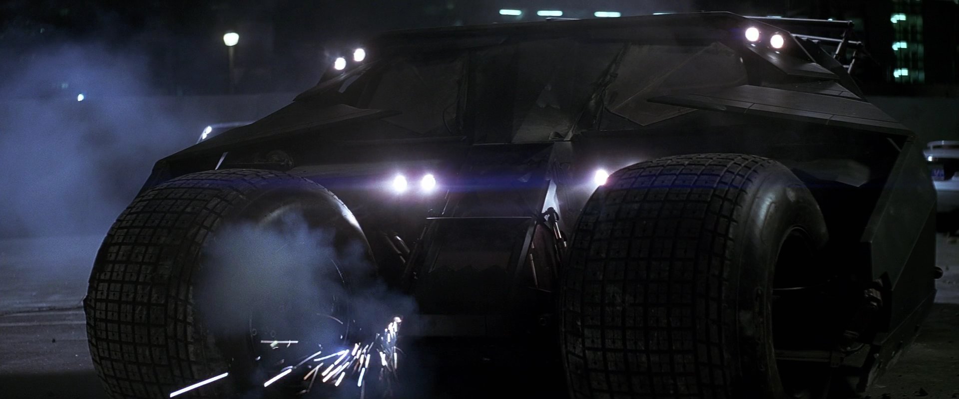 TheDarkKnight0201.jpg