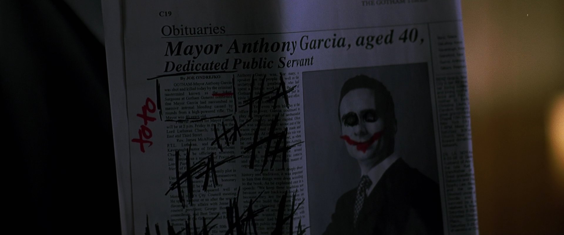 TheDarkKnight1507.jpg