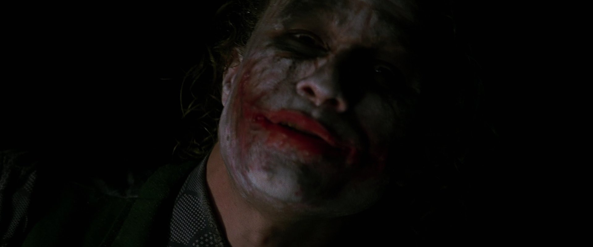 TheDarkKnight2325.jpg