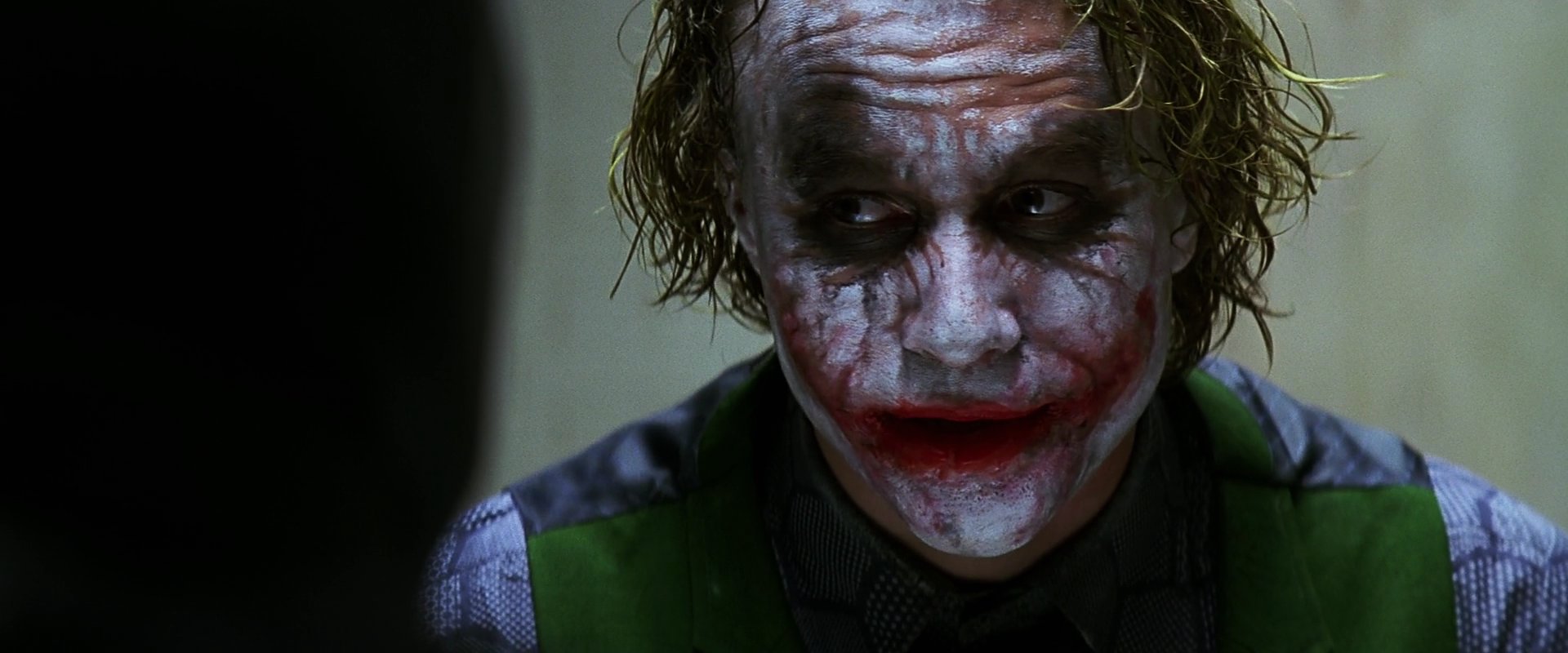 TheDarkKnight2344.jpg