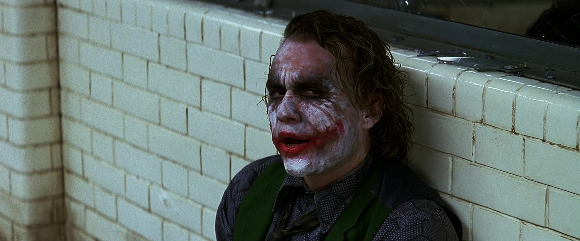 TheDarkKnight2495.jpg