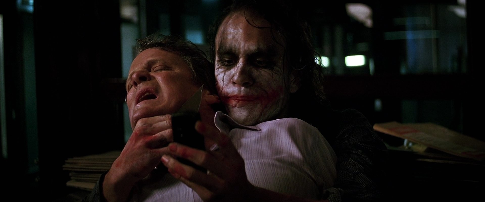TheDarkKnight2540.jpg