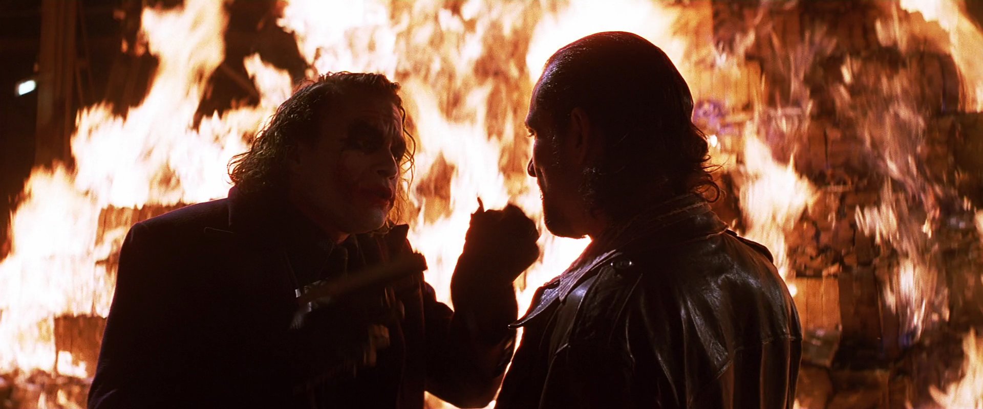 TheDarkKnight2763.jpg