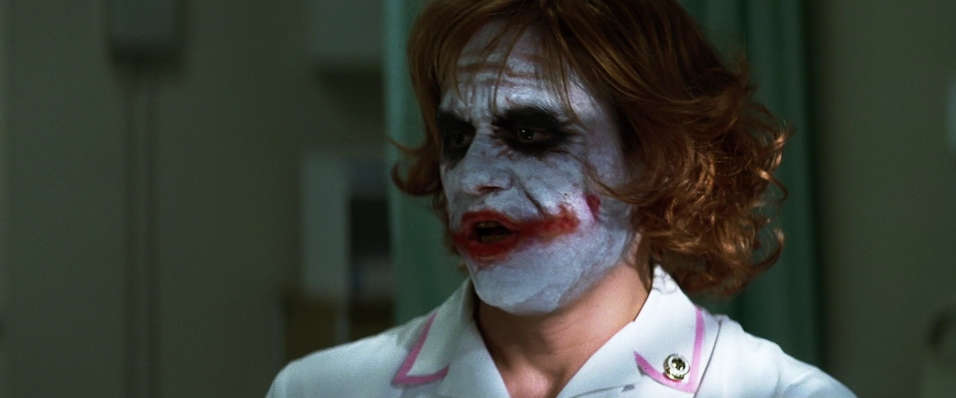 TheDarkKnight2857.jpg