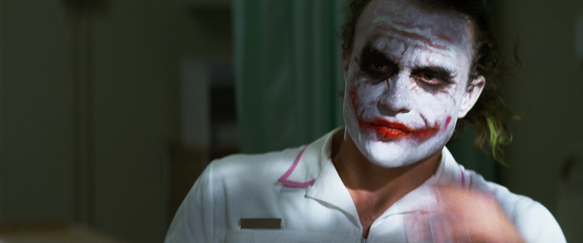 TheDarkKnight2863.jpg