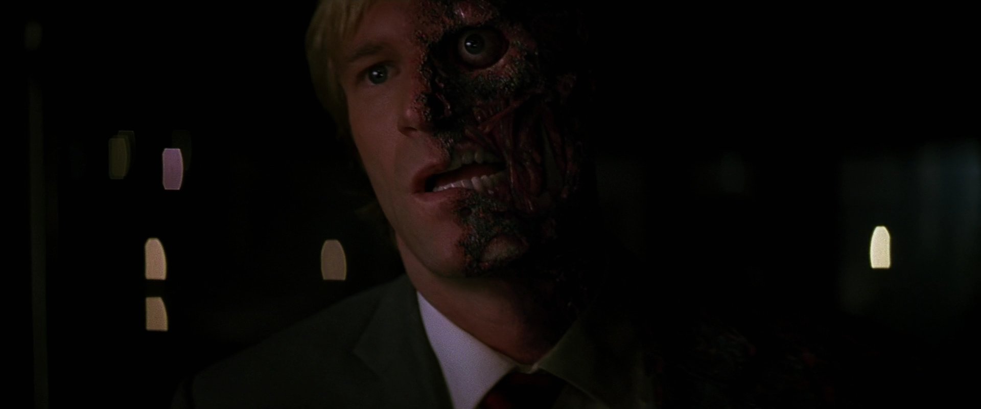 TheDarkKnight3663.jpg