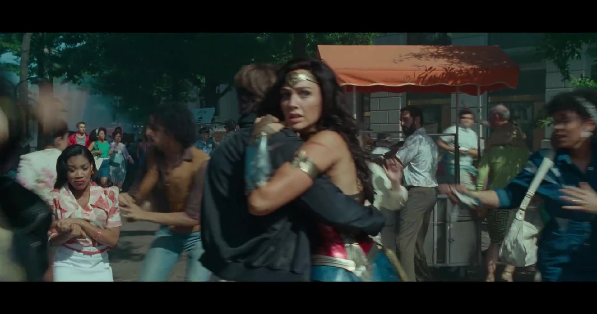 Wonder_Woman_1984_28202029_2303.jpg