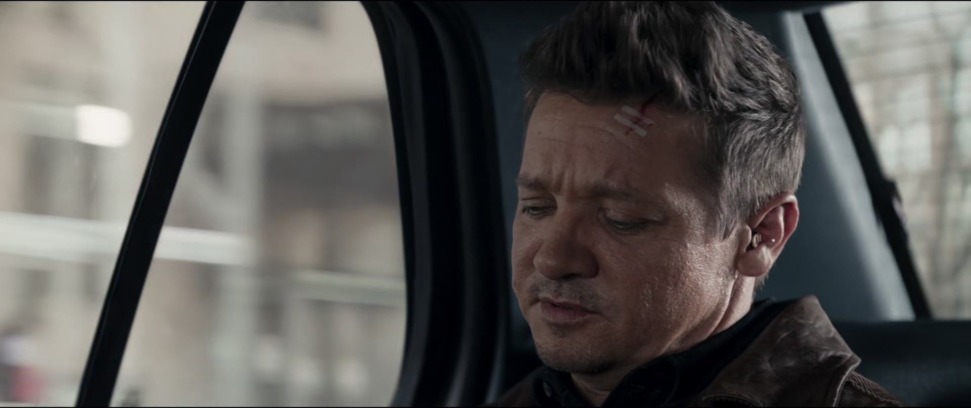 Hawkeye03_1001.jpg