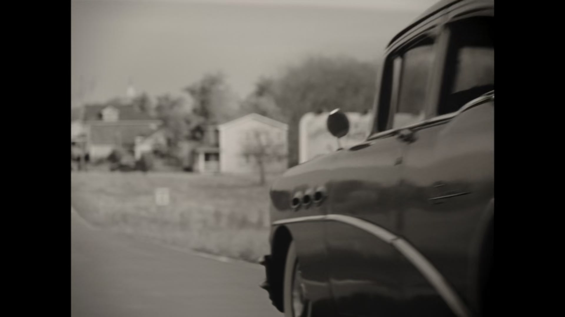 1x01_022.jpg