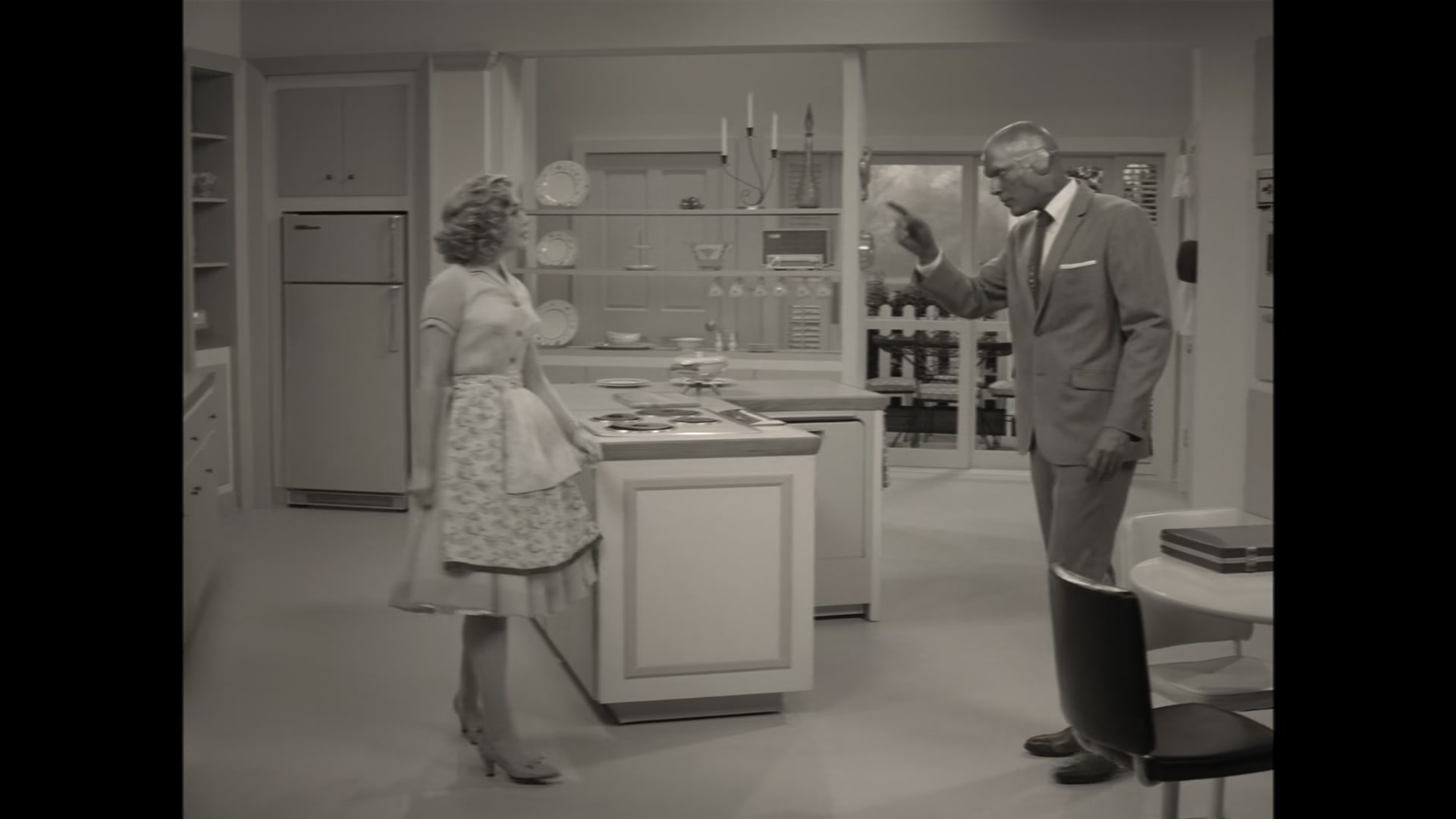 1x01_070.jpg