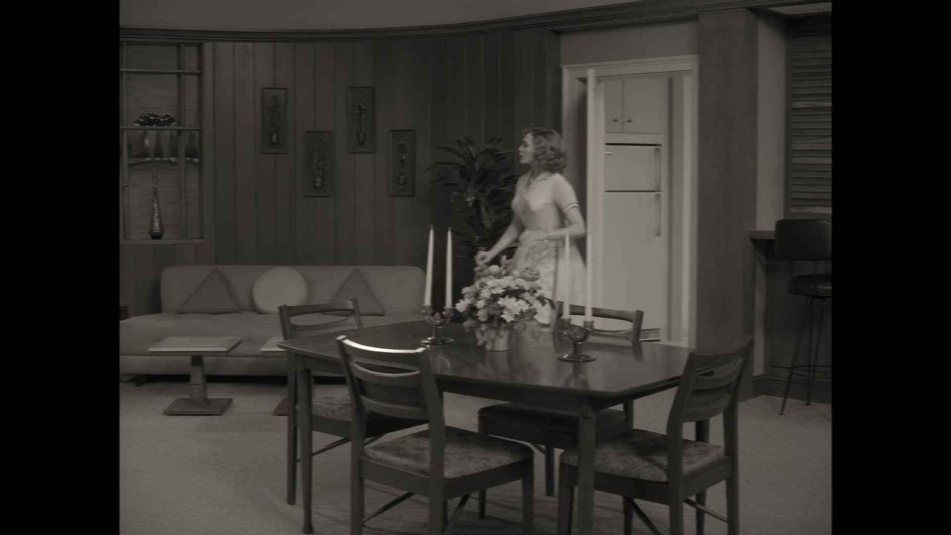 1x01_110.jpg