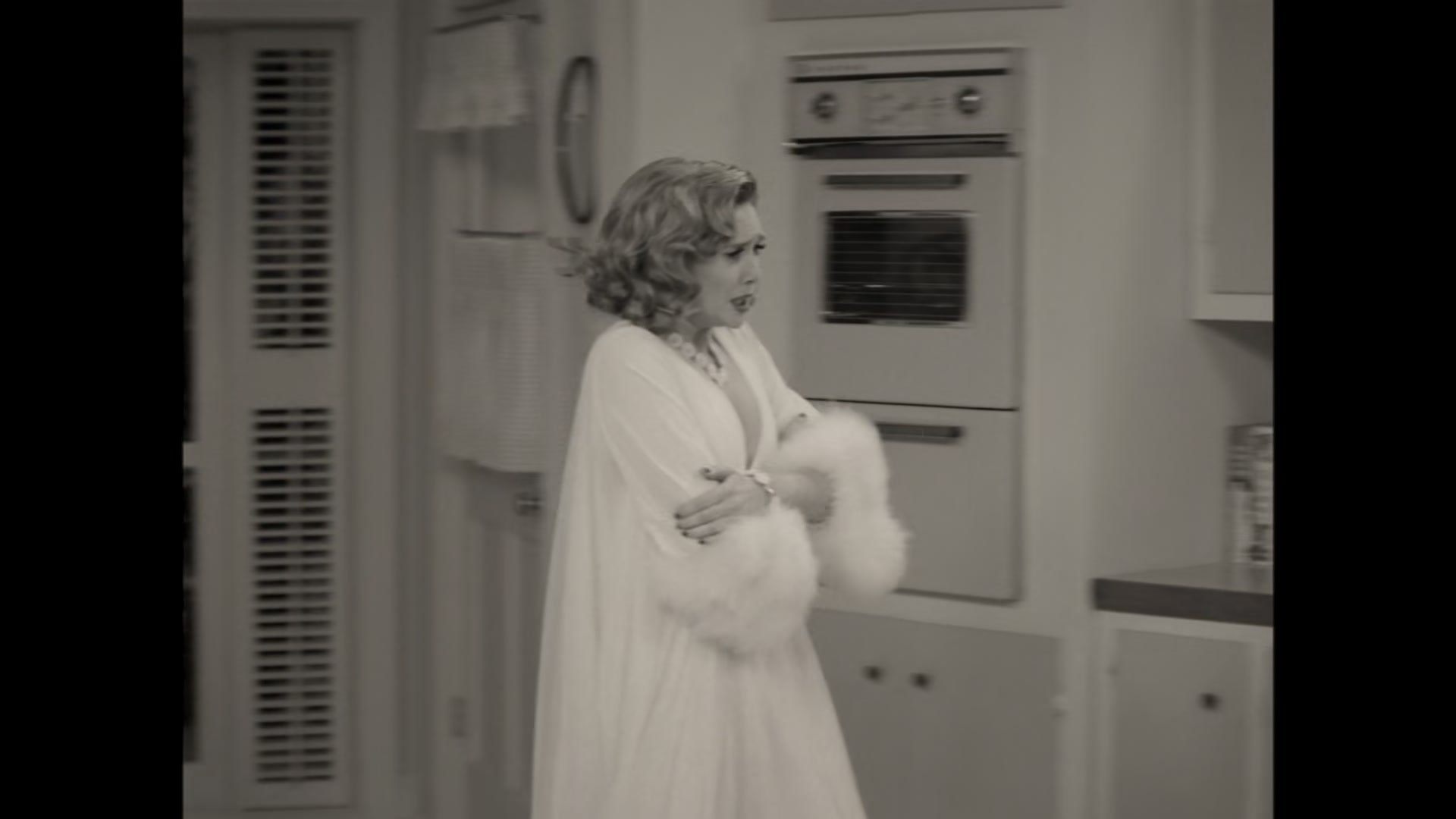 1x01_351.jpg