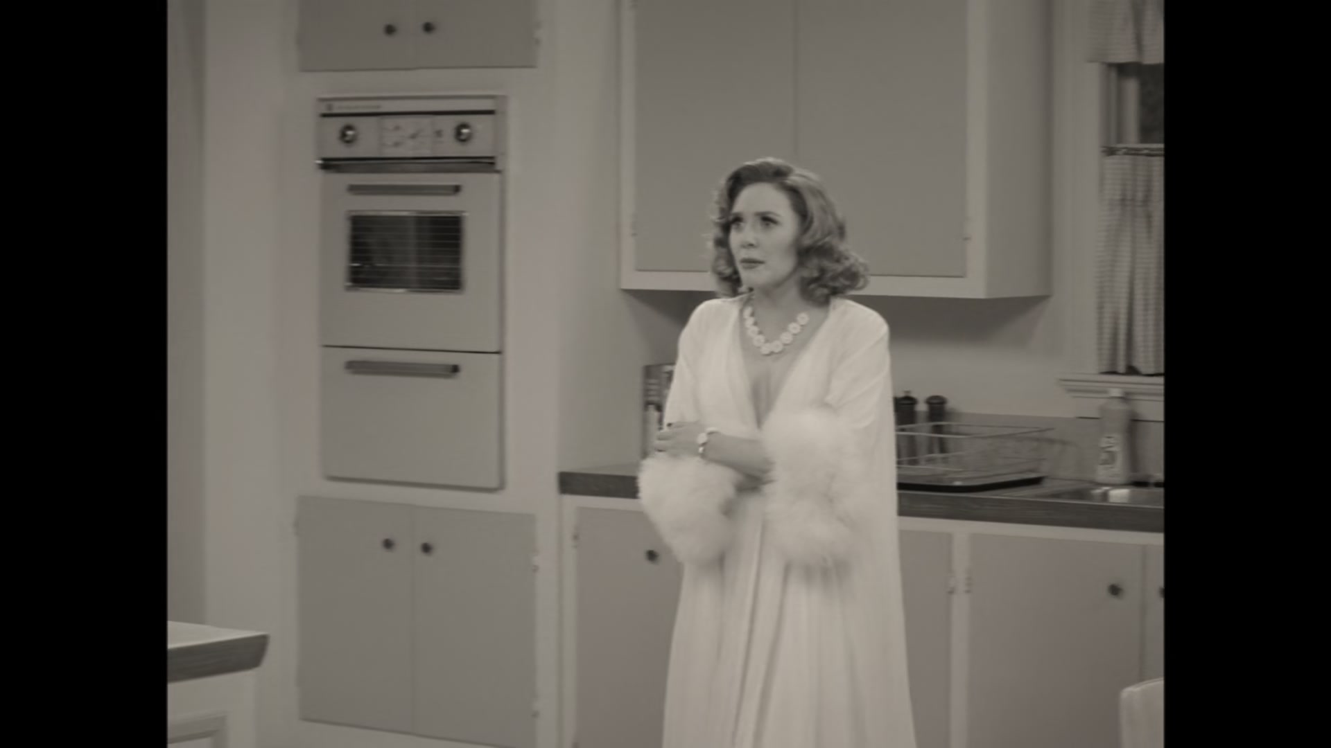 1x01_356.jpg