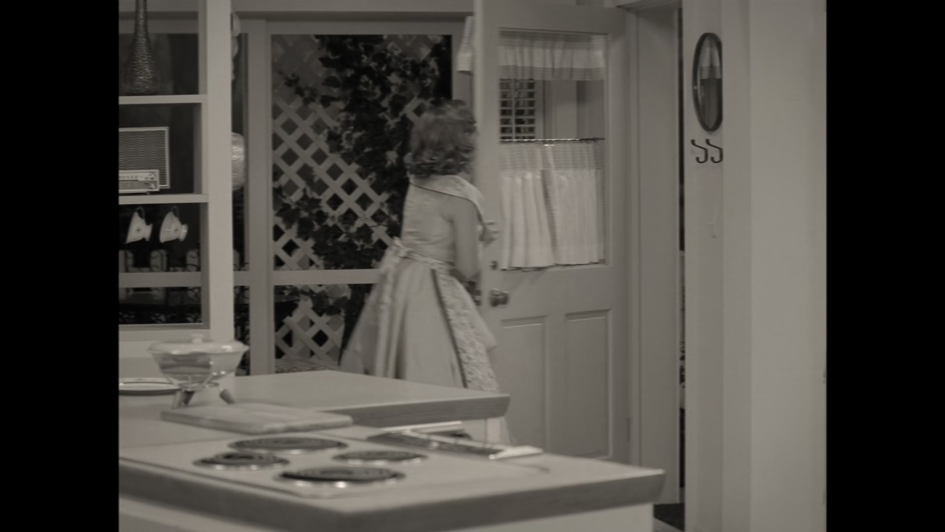 1x01_379.jpg