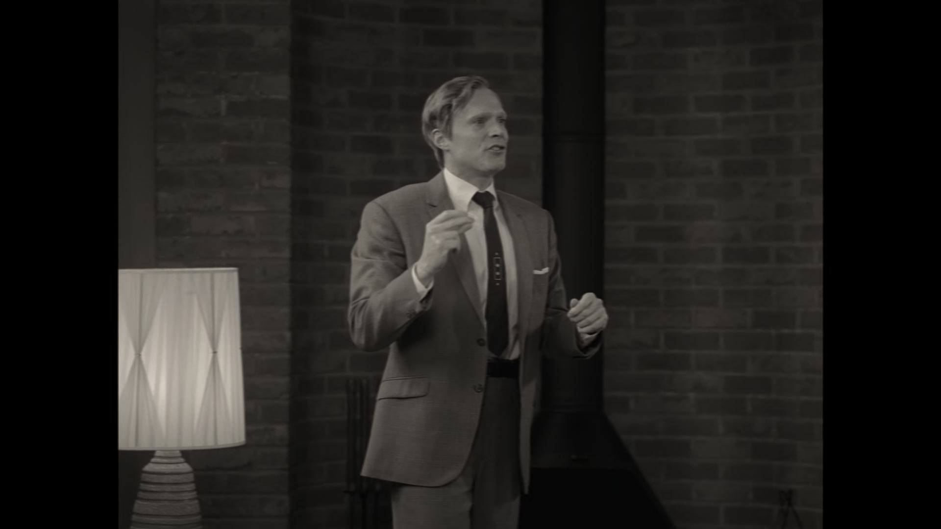1x01_415.jpg