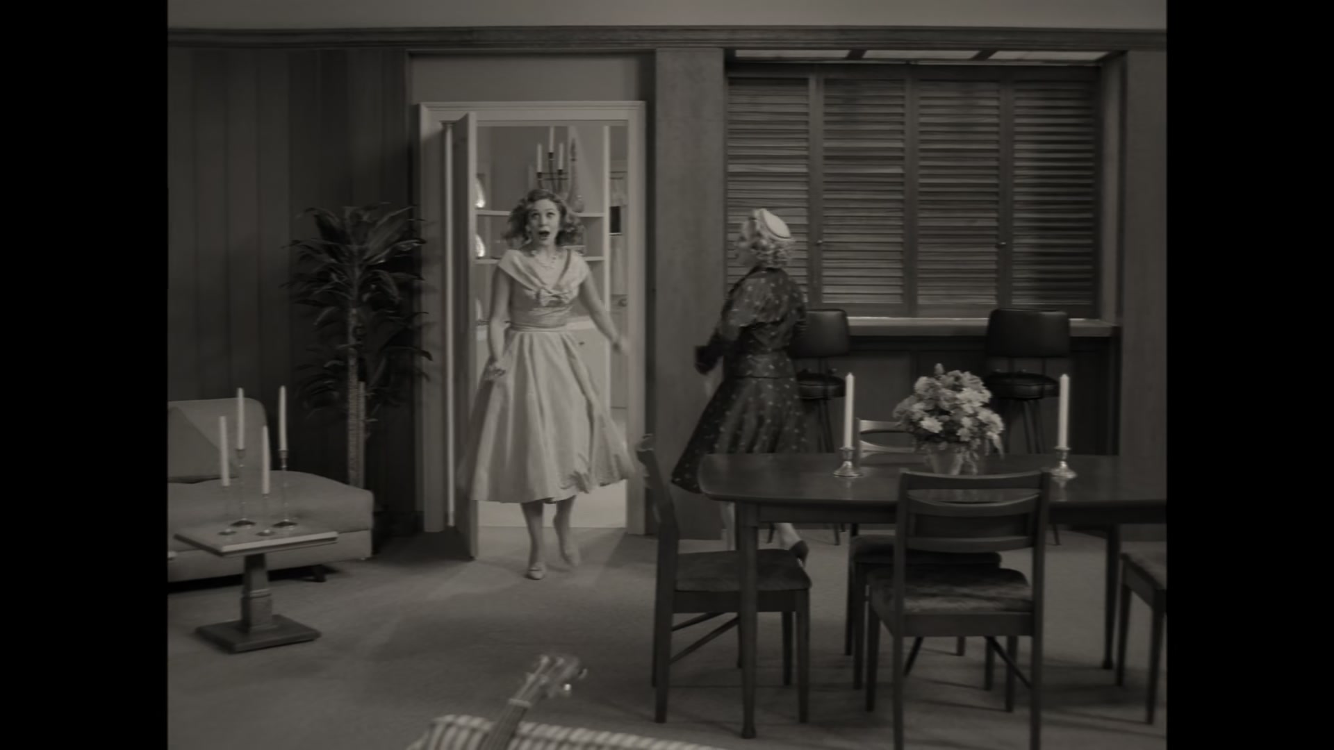 1x01_468.jpg
