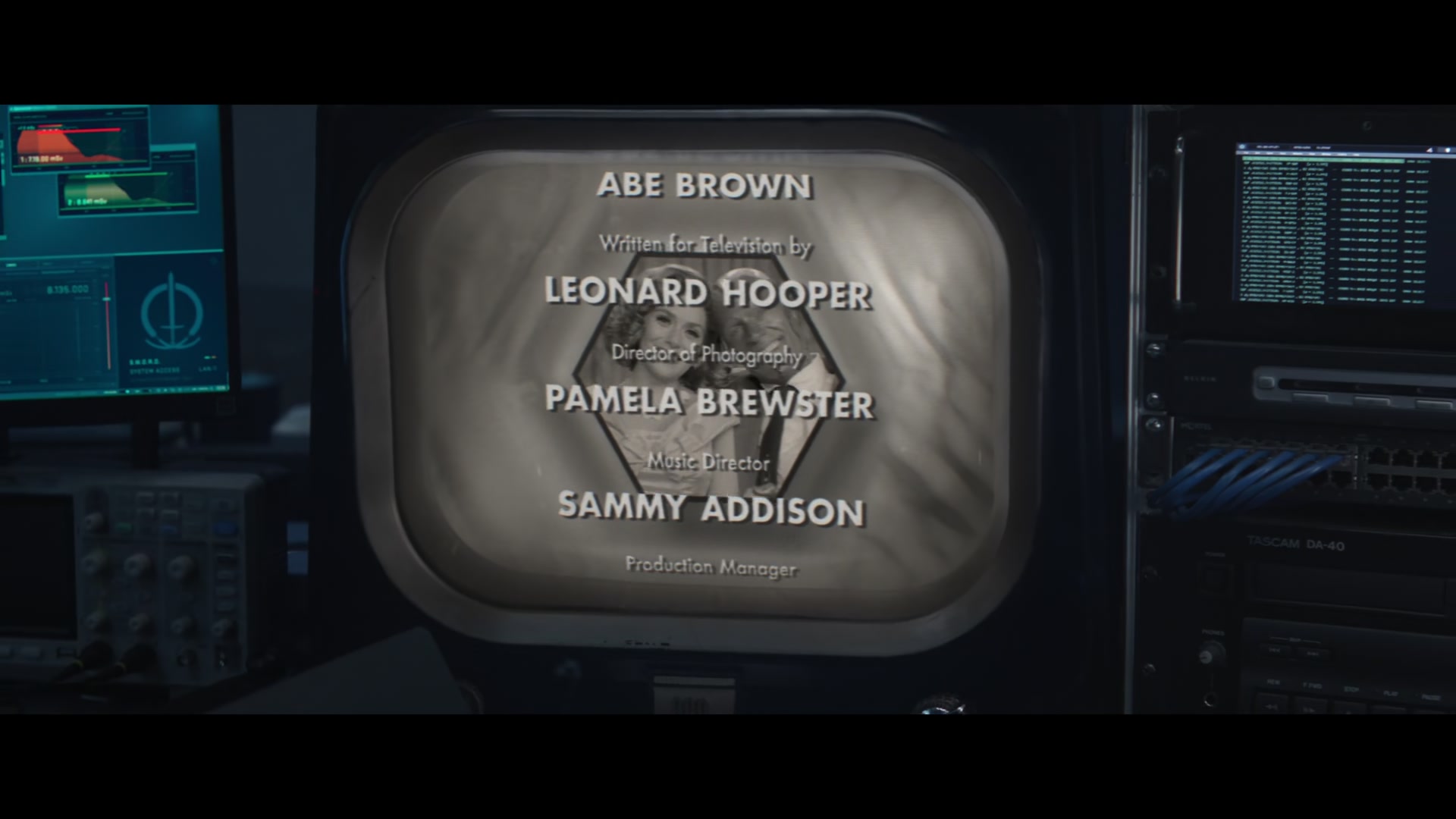 1x01_639.jpg