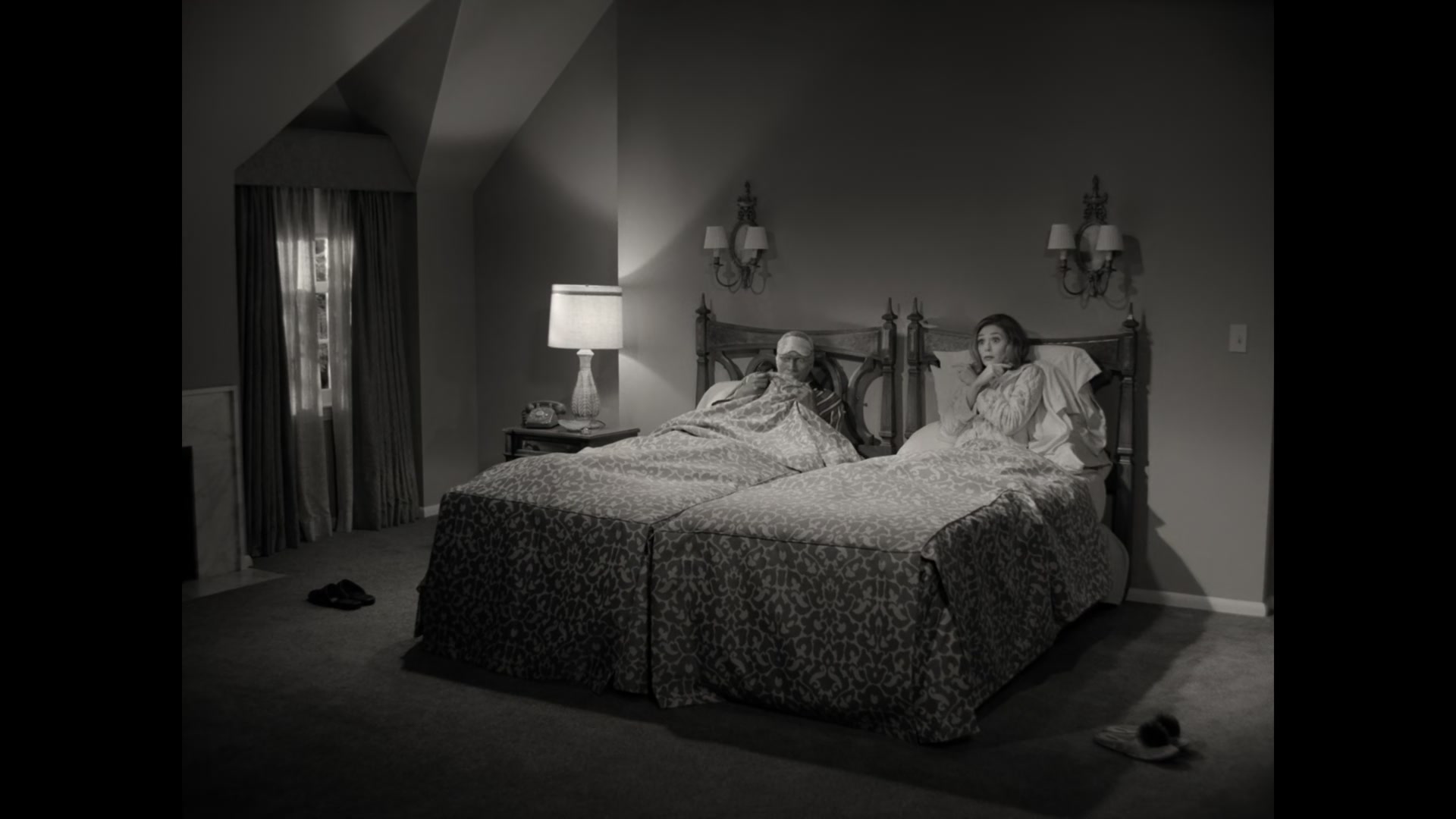 1x02_069.jpg