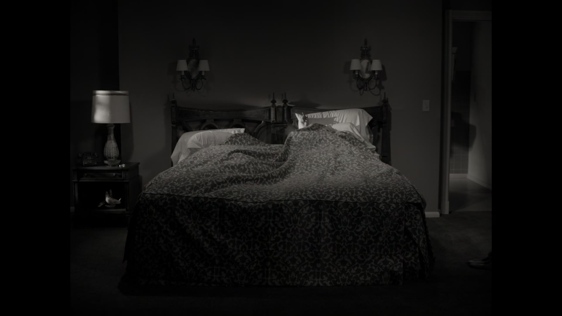 1x02_089.jpg