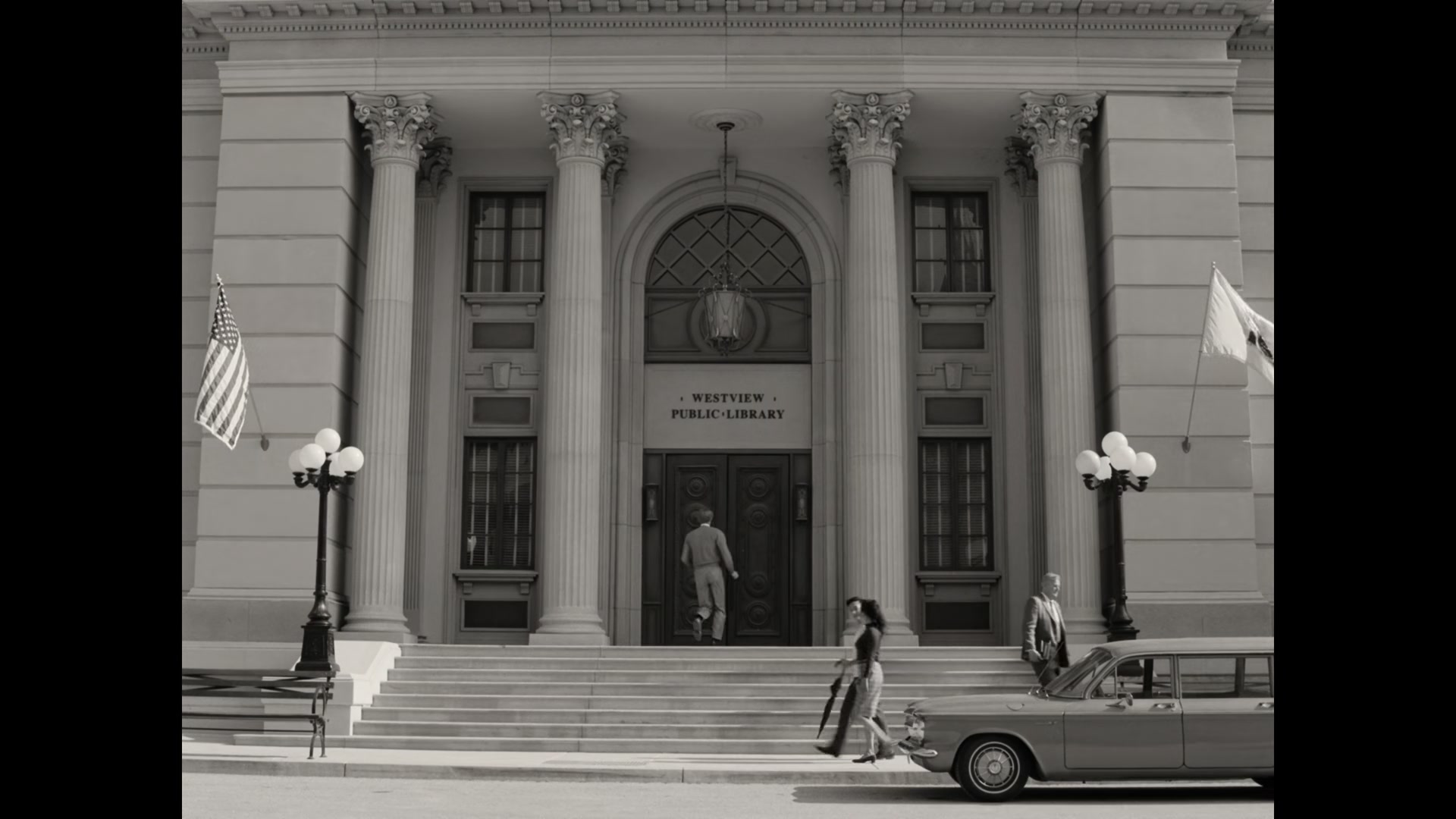 1x02_337.jpg