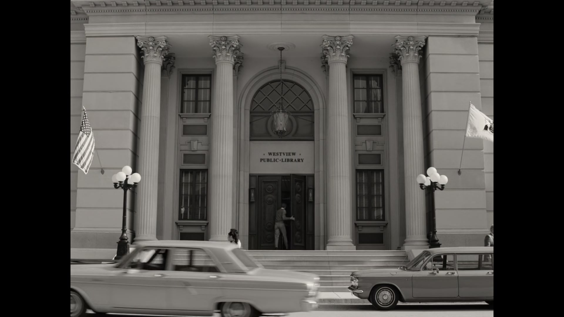 1x02_338.jpg