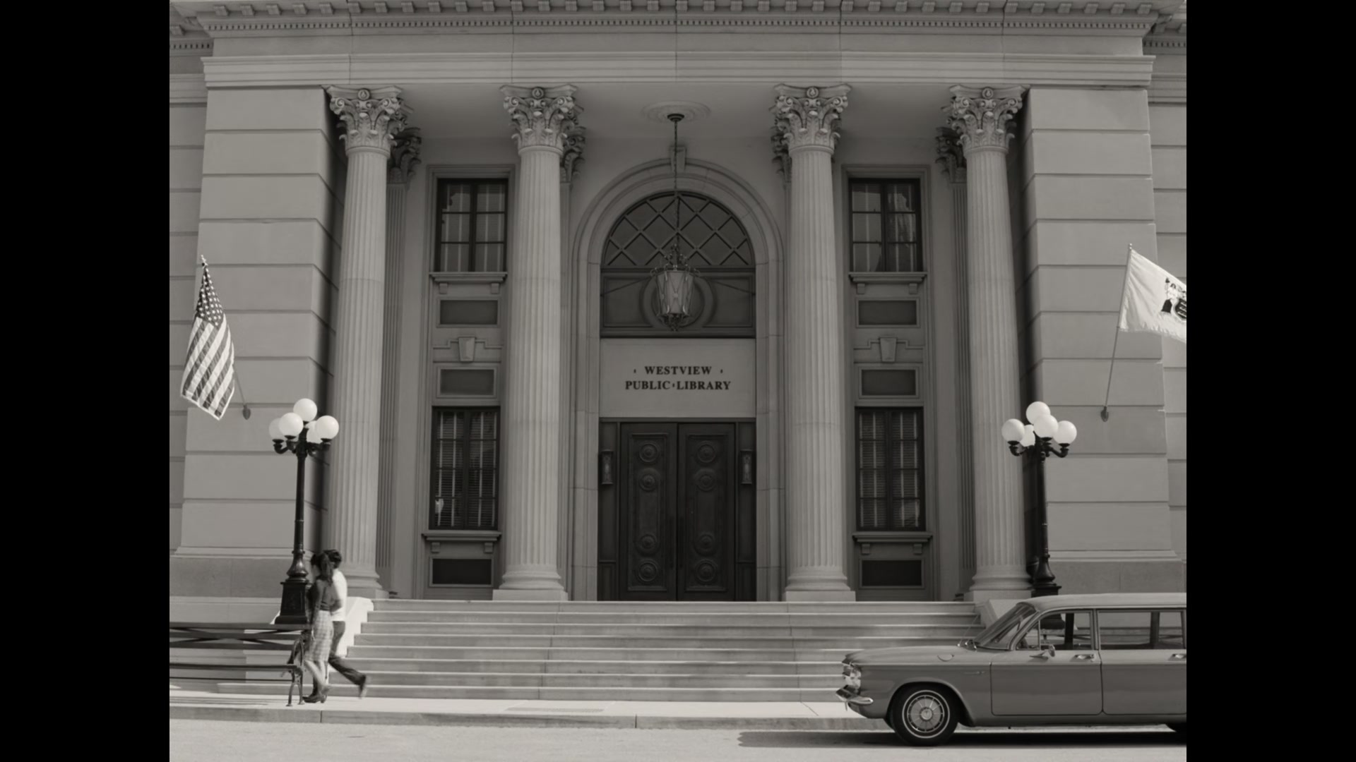 1x02_339.jpg