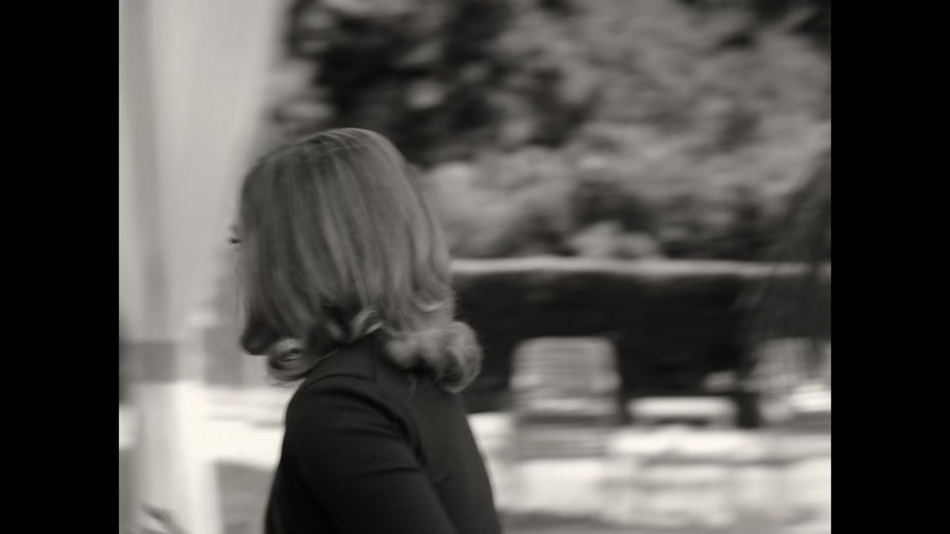 1x02_466.jpg
