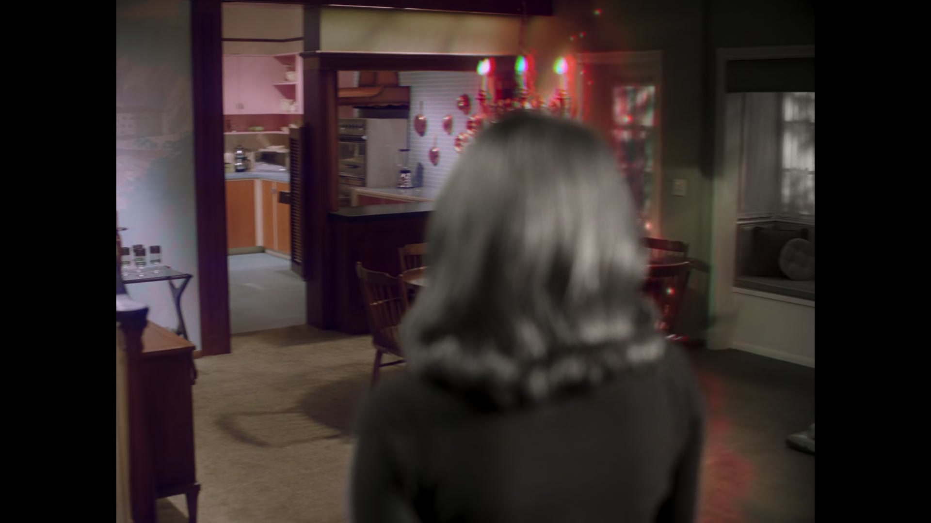 1x02_836.jpg
