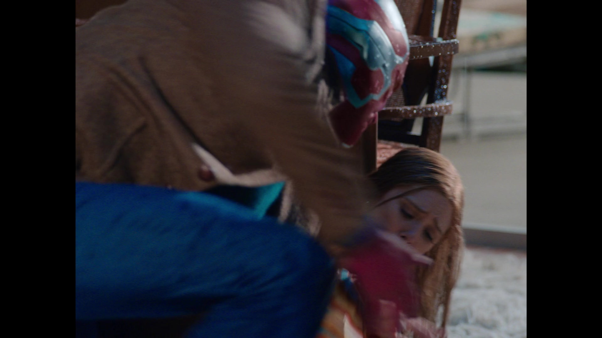 1x03_323.jpg