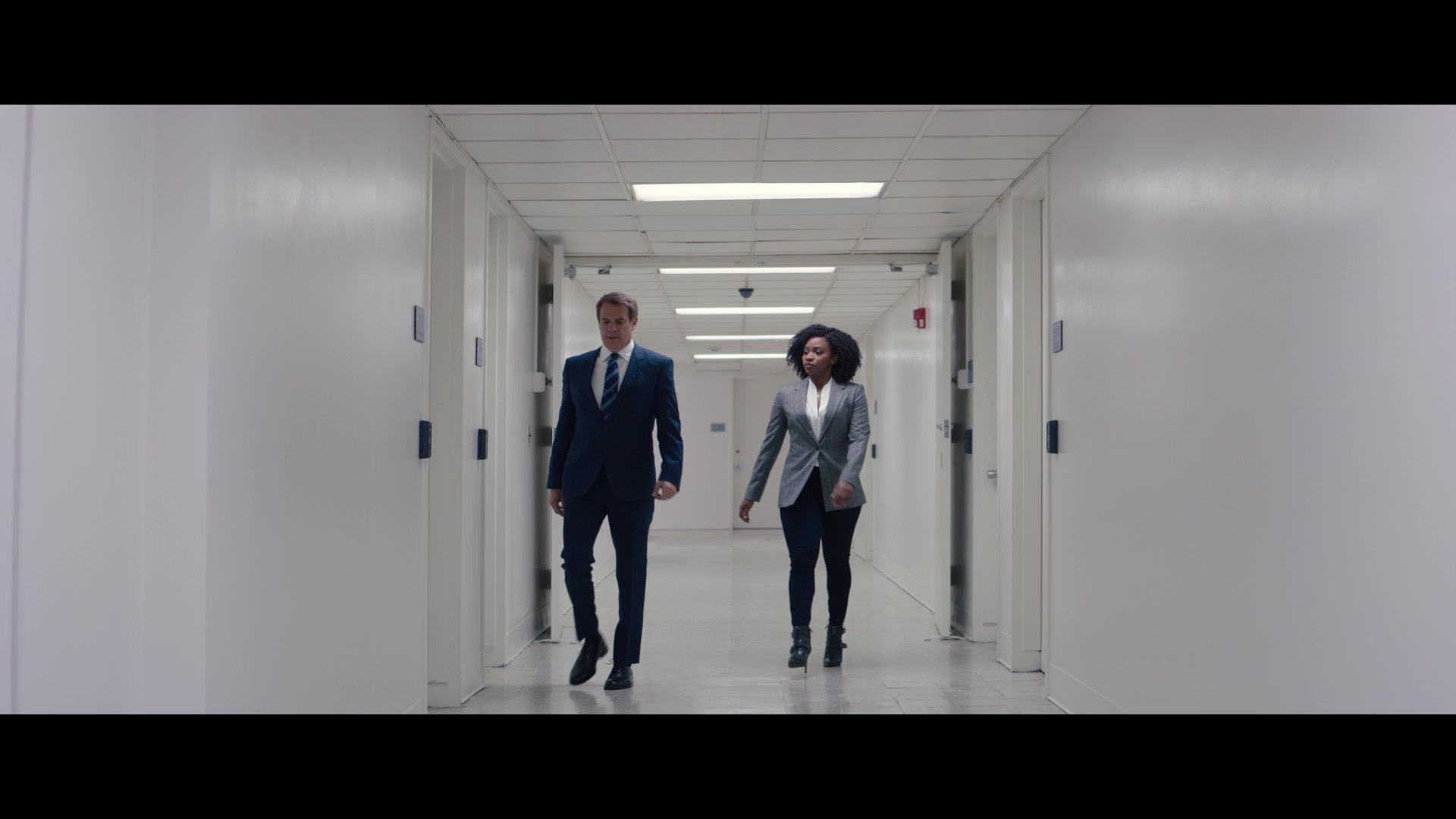 1x04_150.jpg